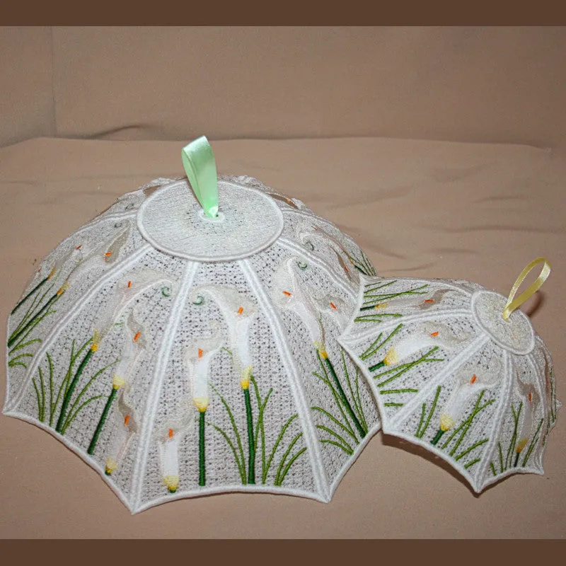 Calla Lily Food Dome