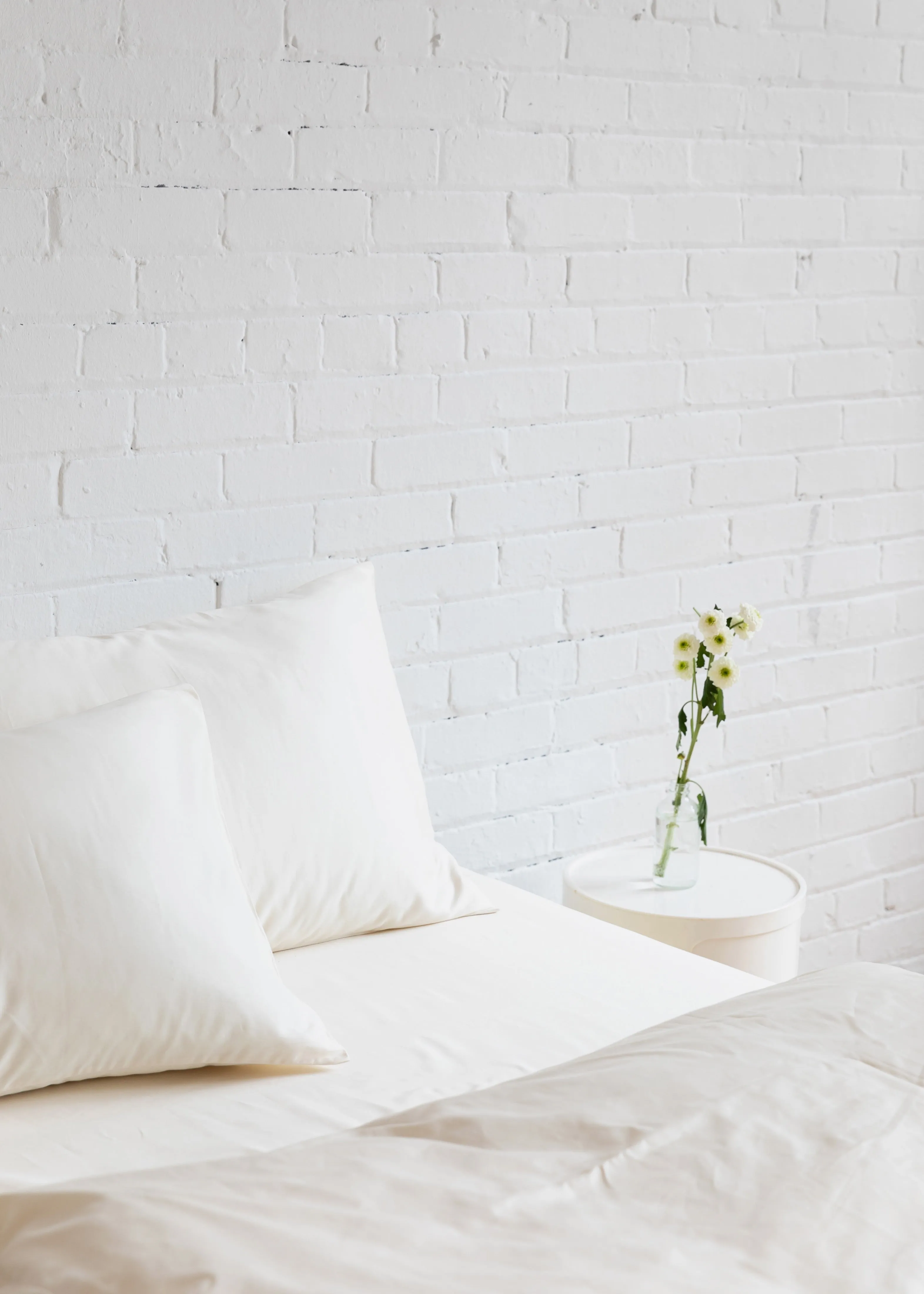 Fitted Sheet and Pillowcase Set in Natural