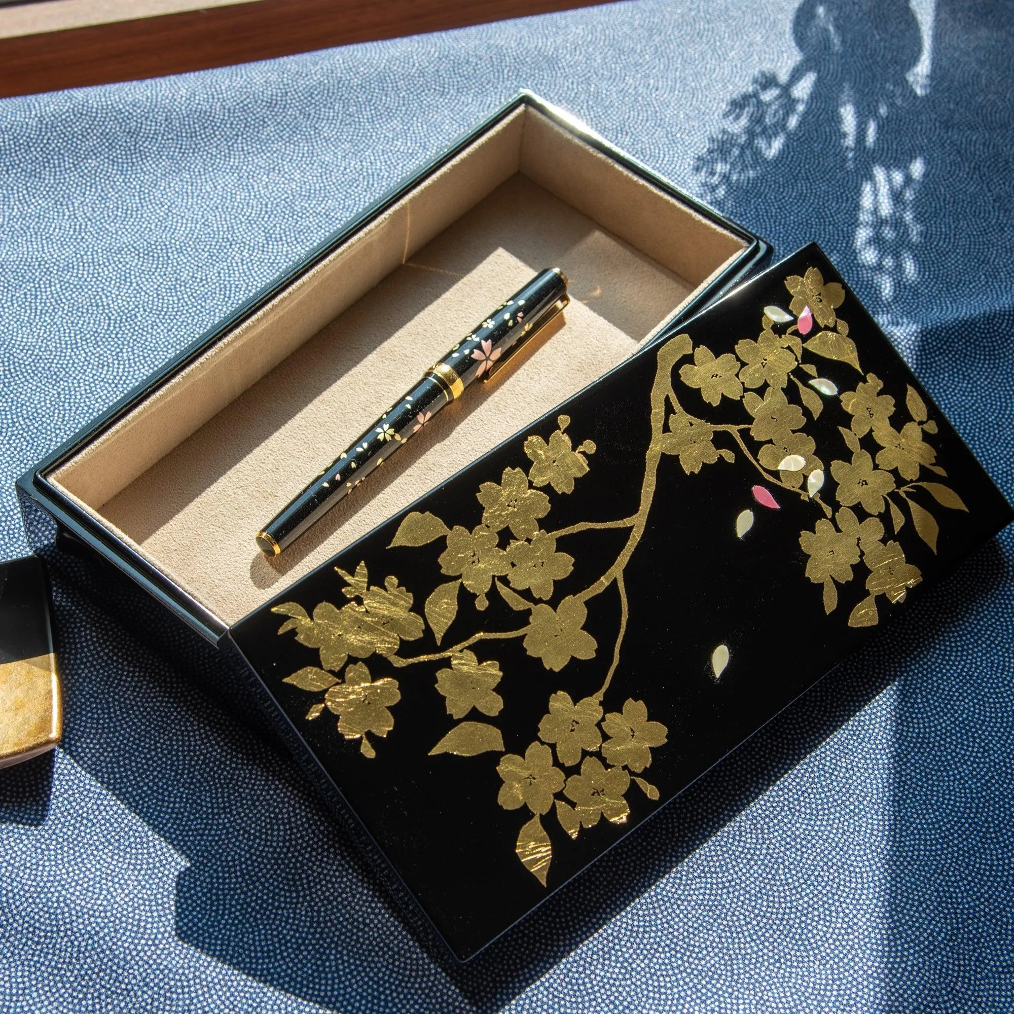 Gold Leaf Sakura Pen Box