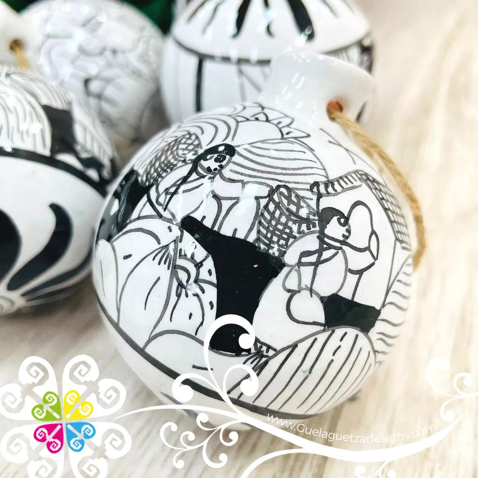 Historias Black and White Ornament - Guerrero Clay Ornament Box