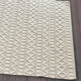 Keena Modern Chunky Weave Off White Rug
