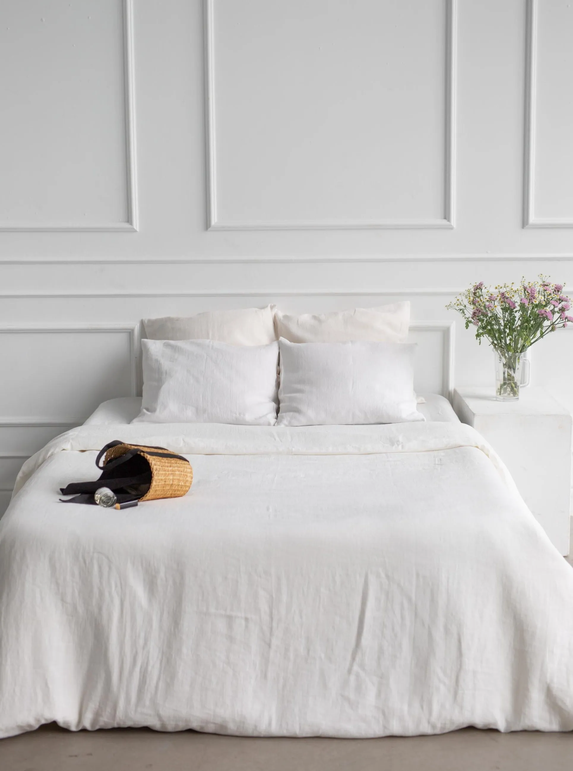 Linen Bedding Set - White