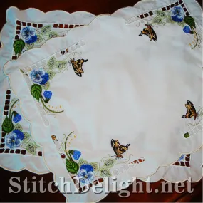 SD1137 Pansy Cutwork