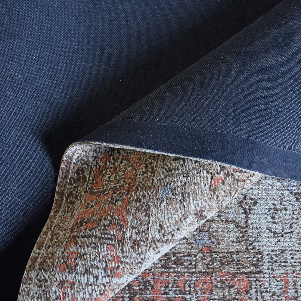 Souka Greige and Coral Distressed Rug
